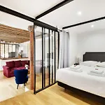 Appartement Chic Au Coeur Du 9Eme 2 Chambres 6P