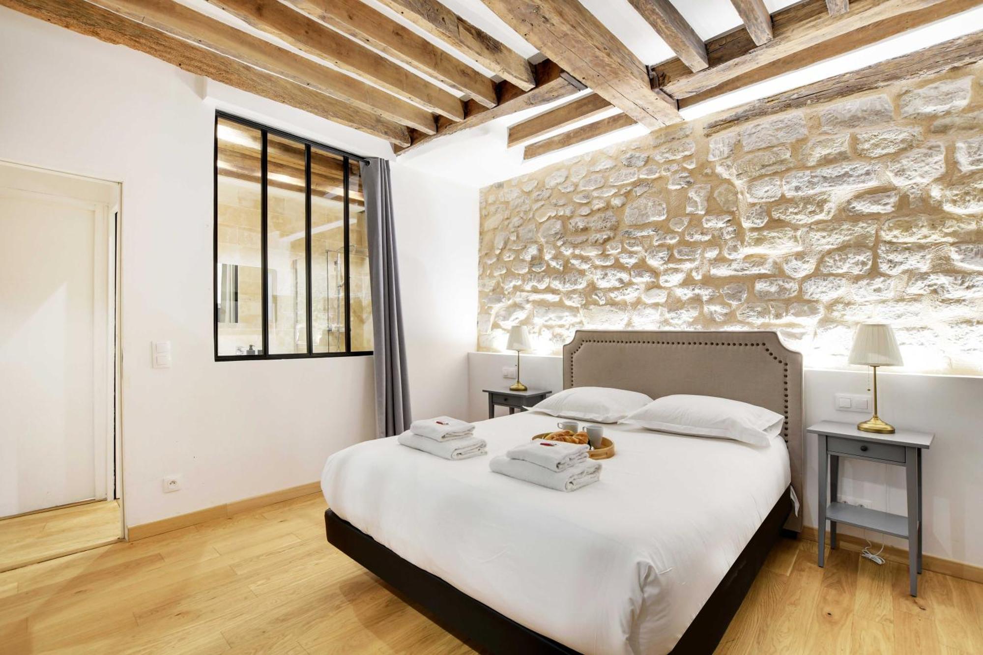 Appartement Chic Au Coeur Du 9eme 2 6p Parijs